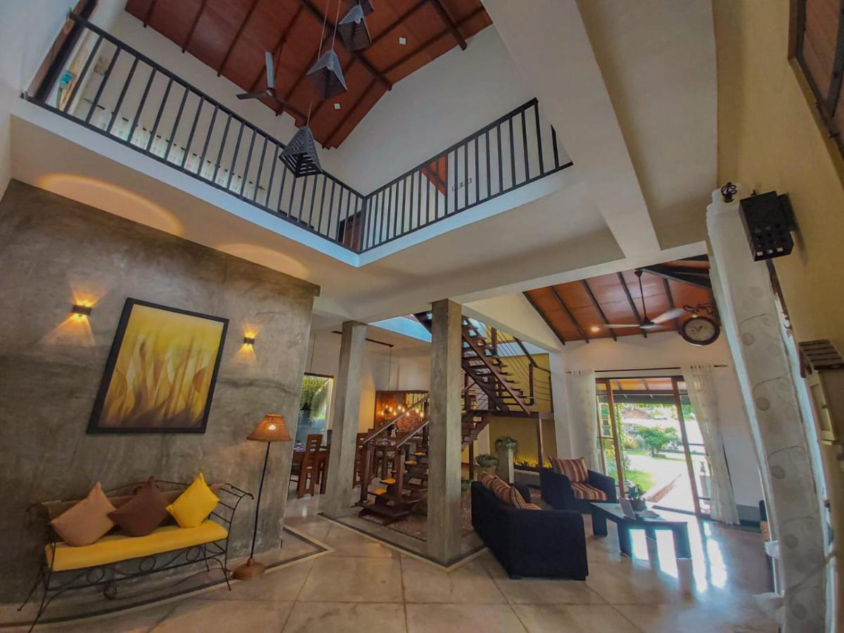 Villa Dominikku Negombo Exterior photo